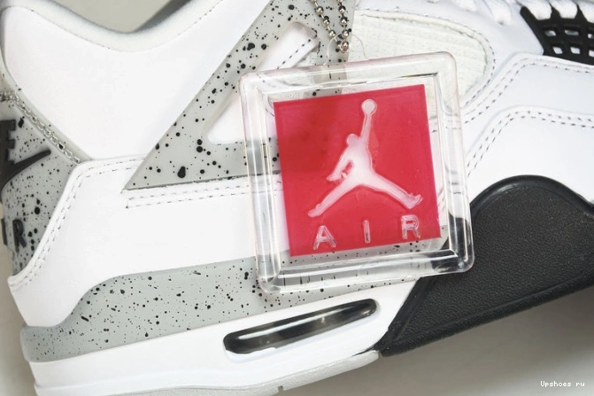  White Cement Jordan  840606-192 Retro  4 0925